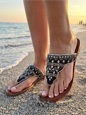 NAUGHTY MONKEY “Loving U" Embellished Leather Sandal Women’s 6 Black